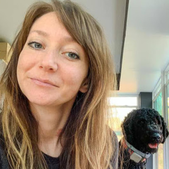 Meet your Posher, Amy - Picture 1 of 1